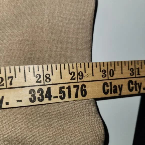 NEW Banana Republic Pleated Beige Pant Size 16 Retails $100 - Picture 8 of 12